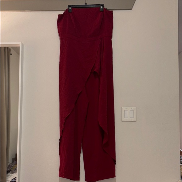 City Chic Attract Jumpsuit in Currant SZ 18 NWT - Picture 3 of 7